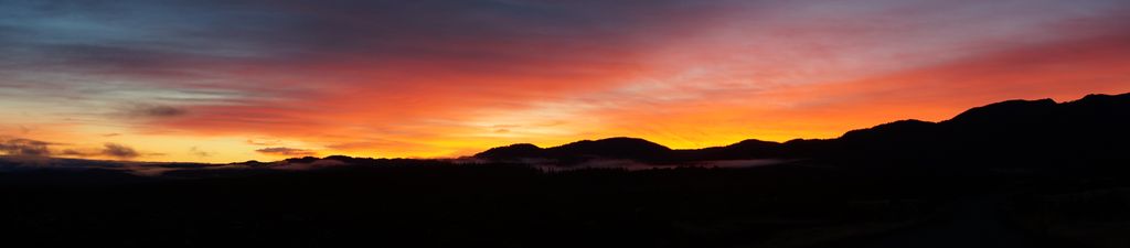 Sonnenaufgang im Tongariro Nationalpark