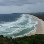 leere Strände bei Regen in Byron Bay